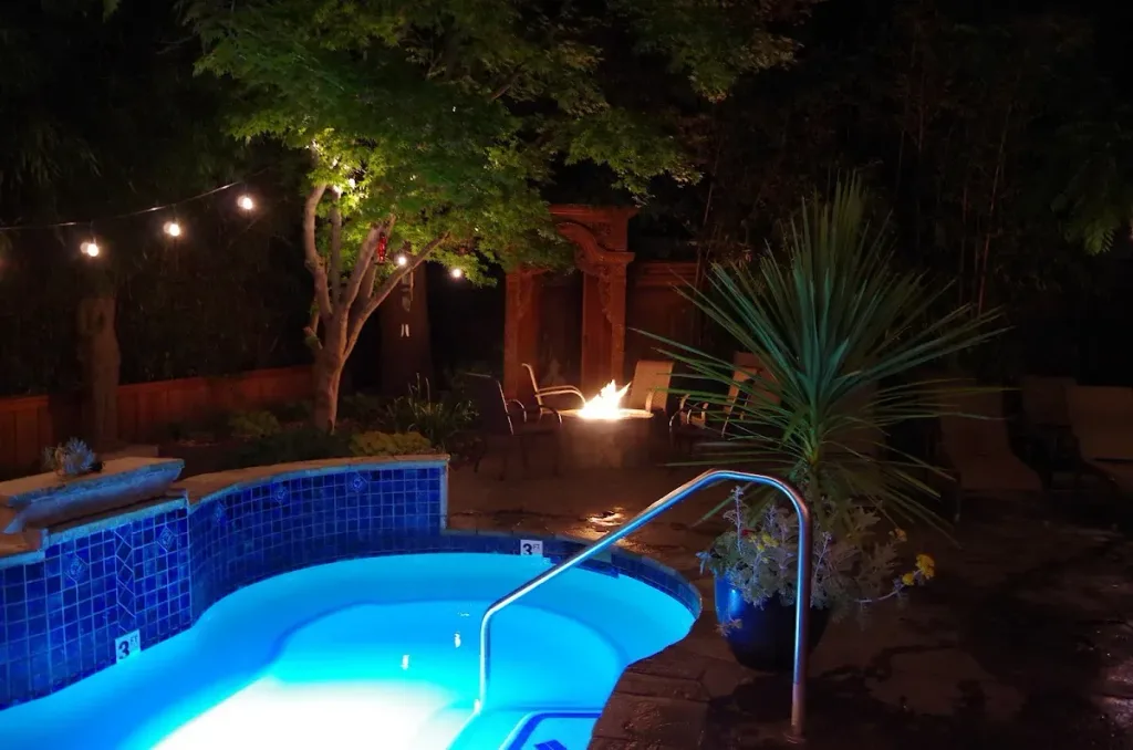The Everett House Community Healing Center — Day spa in Portland